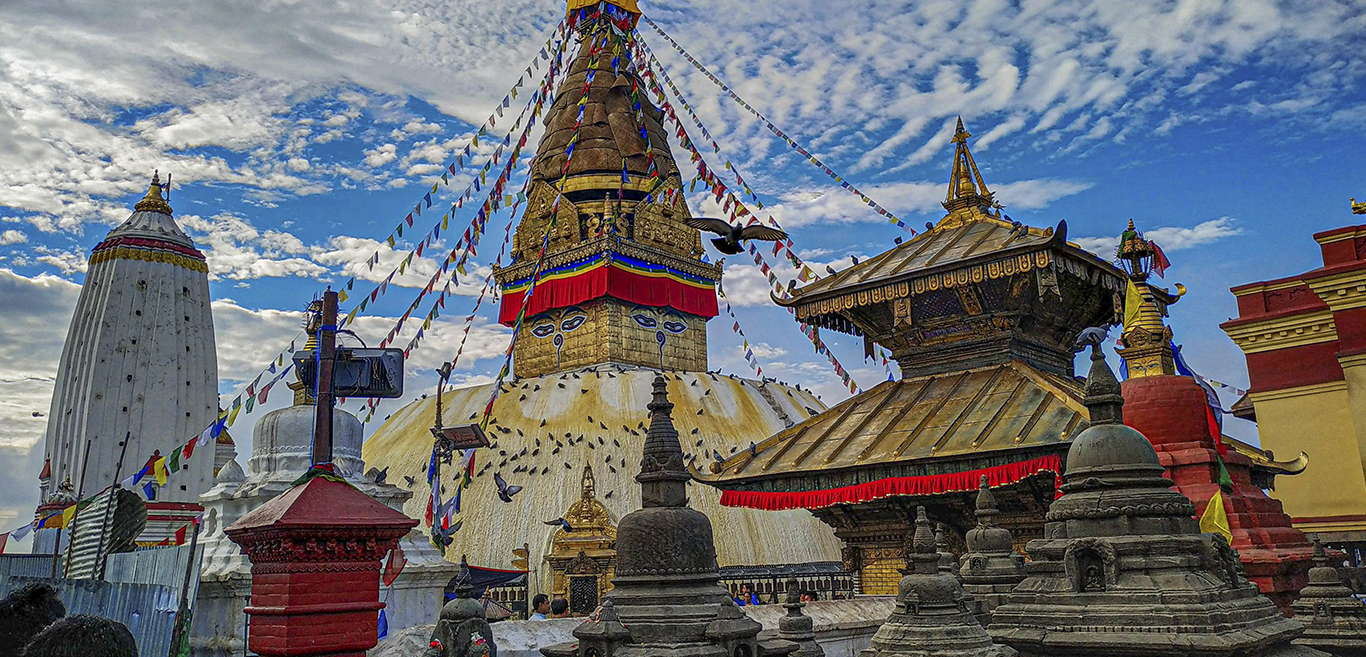experiencing-swayambhunath-stupa-the-monkey-temple-of-nepal