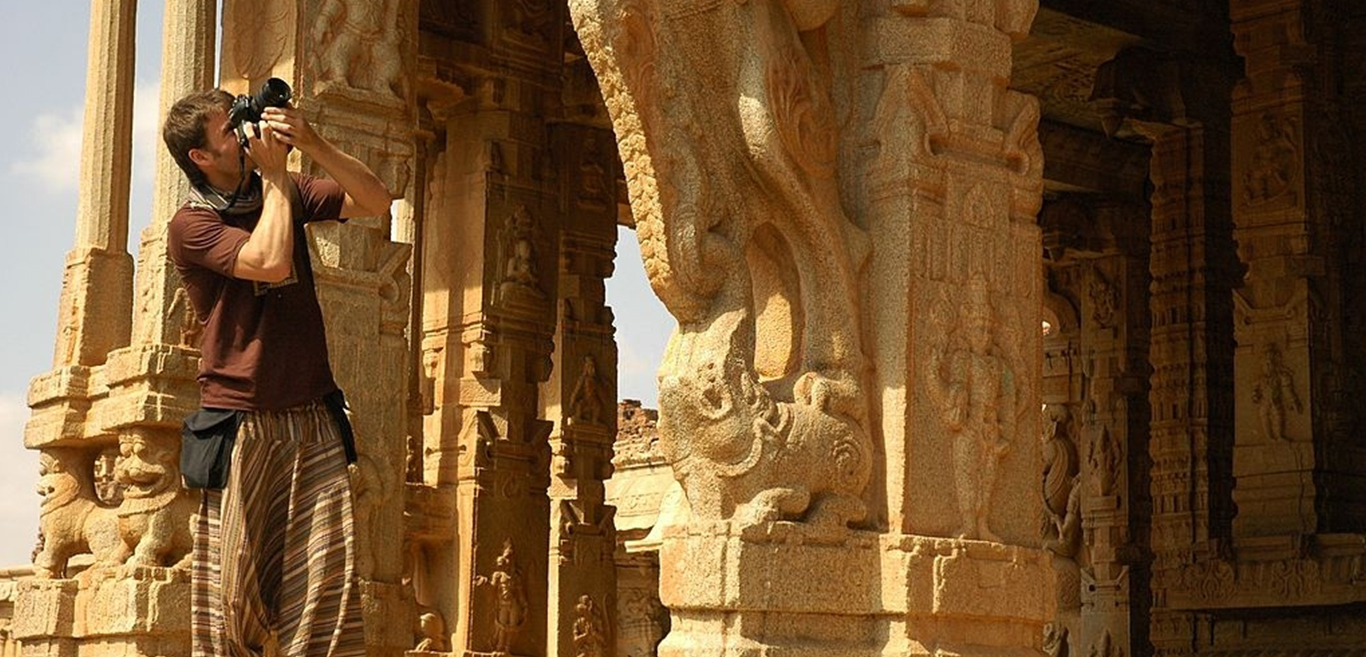 hampi-theatre-of-a-glorious-past