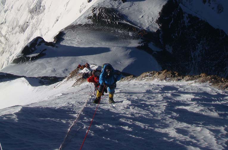 meet-sherpa-who-climbed-the-everest