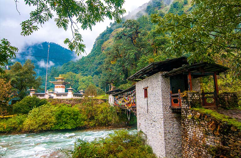 most-charming-monasteries-in-bhutan